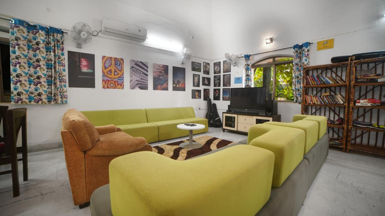 Hostel Lifespace- Twin Bungalow With Pods, Bunks, Private Rooms, Cowork & Cafe Pune Esterno foto