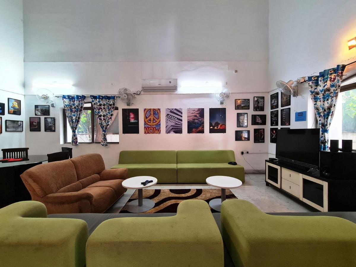 Hostel Lifespace- Twin Bungalow With Pods, Bunks, Private Rooms, Cowork & Cafe Pune Esterno foto